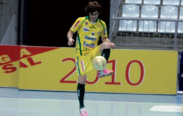 Gadeia - Futsal: como dar o drible perfeito?