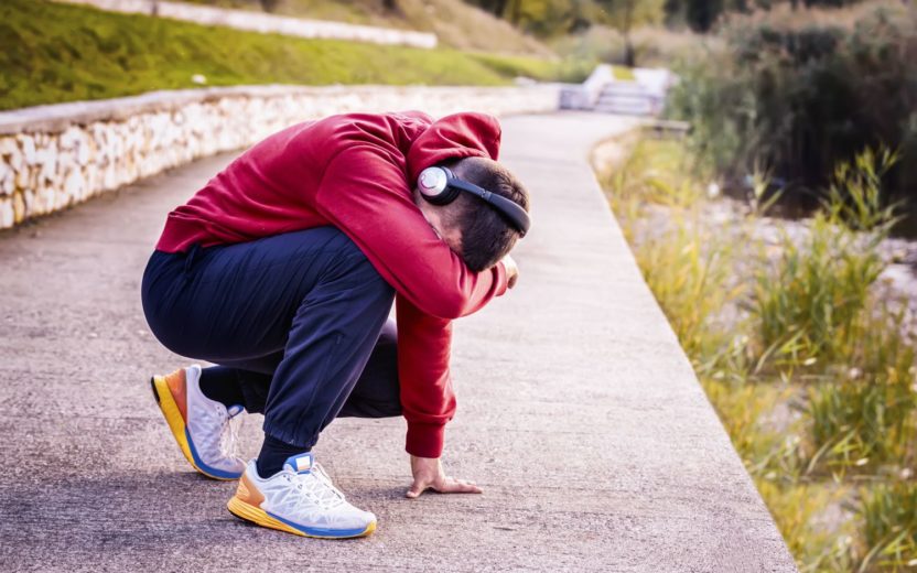 homem cansado depois da corrida