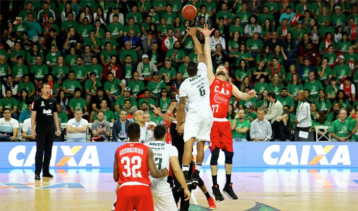 fundamentos do basquete: bola ao alto