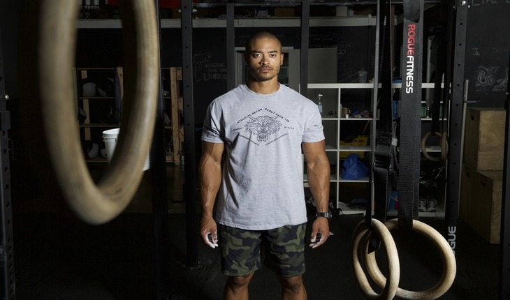 pessoa praticando CrossFit benefícios do CrossFit