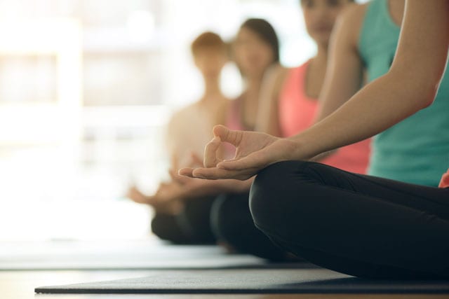 Conheça os benefícios do yoga para outros esportes
