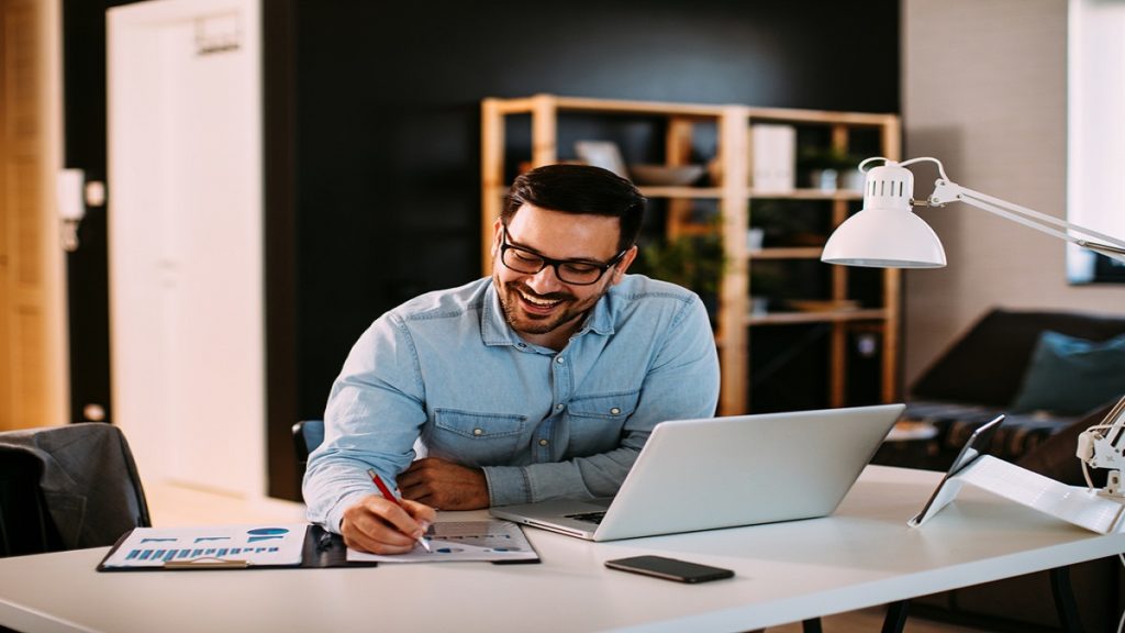 Mantenha a postura e a qualidade de vida no home office