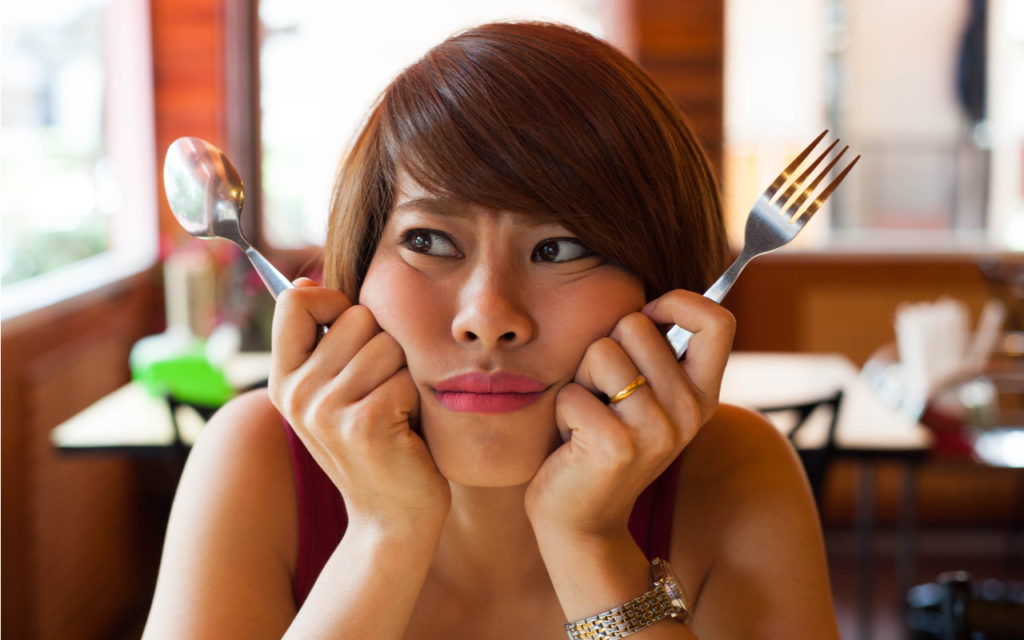 5 dicas para separar os sinais da fome real e da emocional
