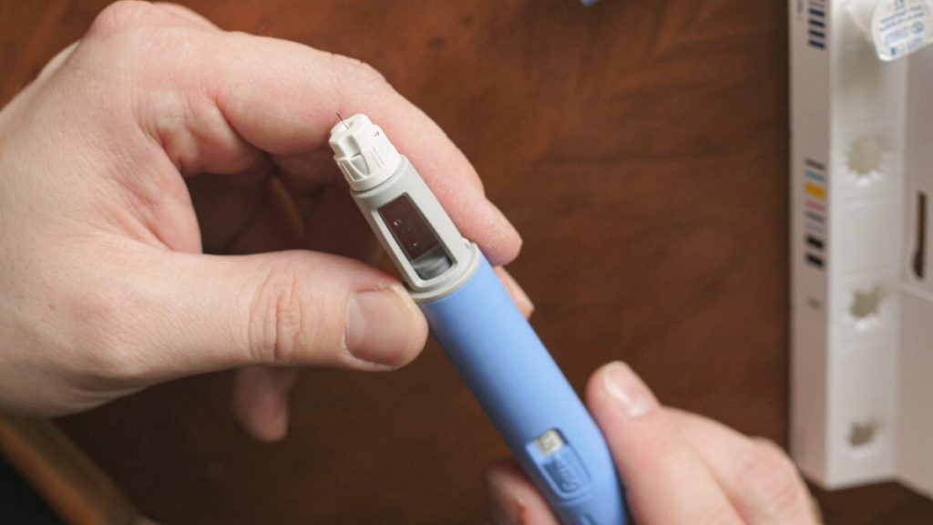 Ozempic emagrece? Entenda para que serve o medicamento e quais os riscos