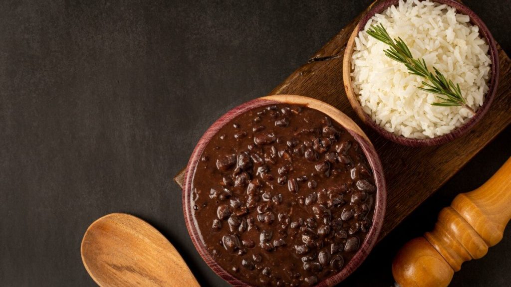 Arroz e feijão: conheça os benefícios da dupla