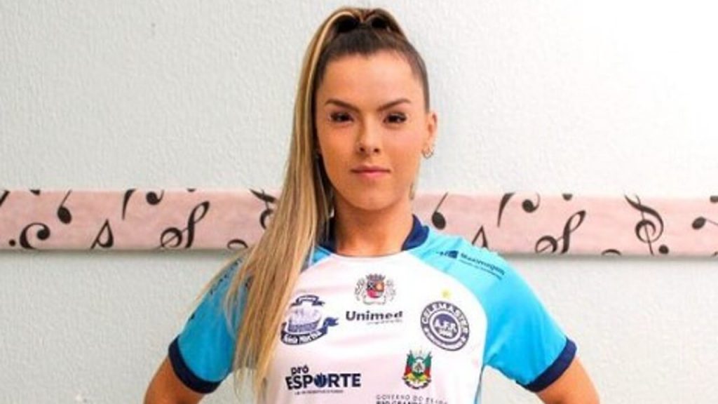 Marcela Soares