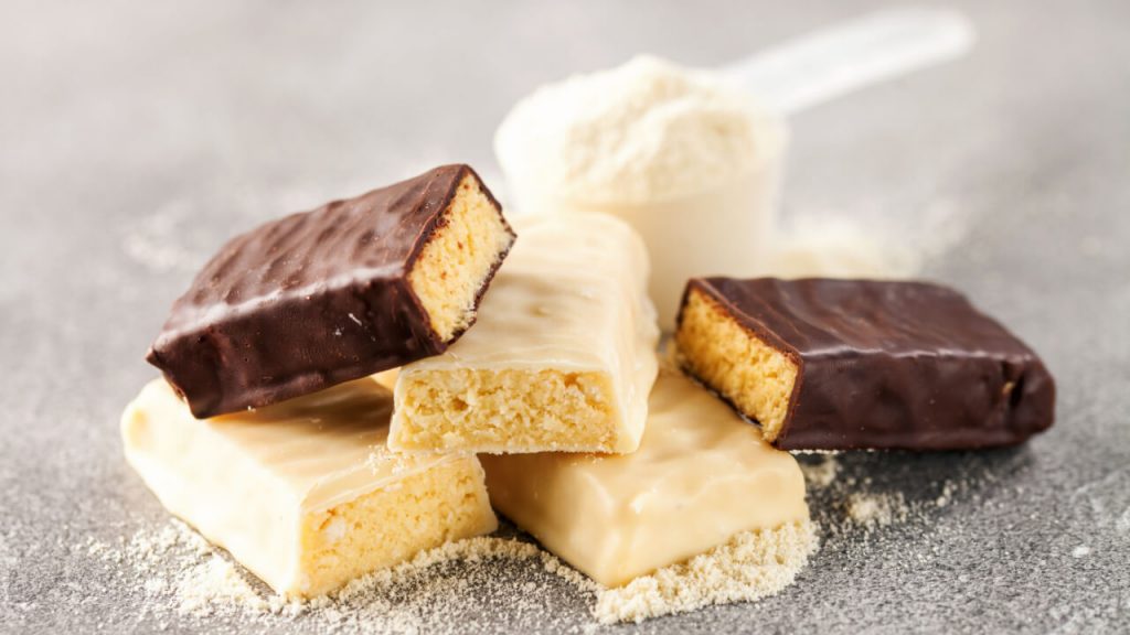 Barra de proteína é para o pré ou pós-treino
