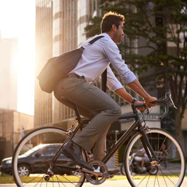 Pedalar protege os joelhos