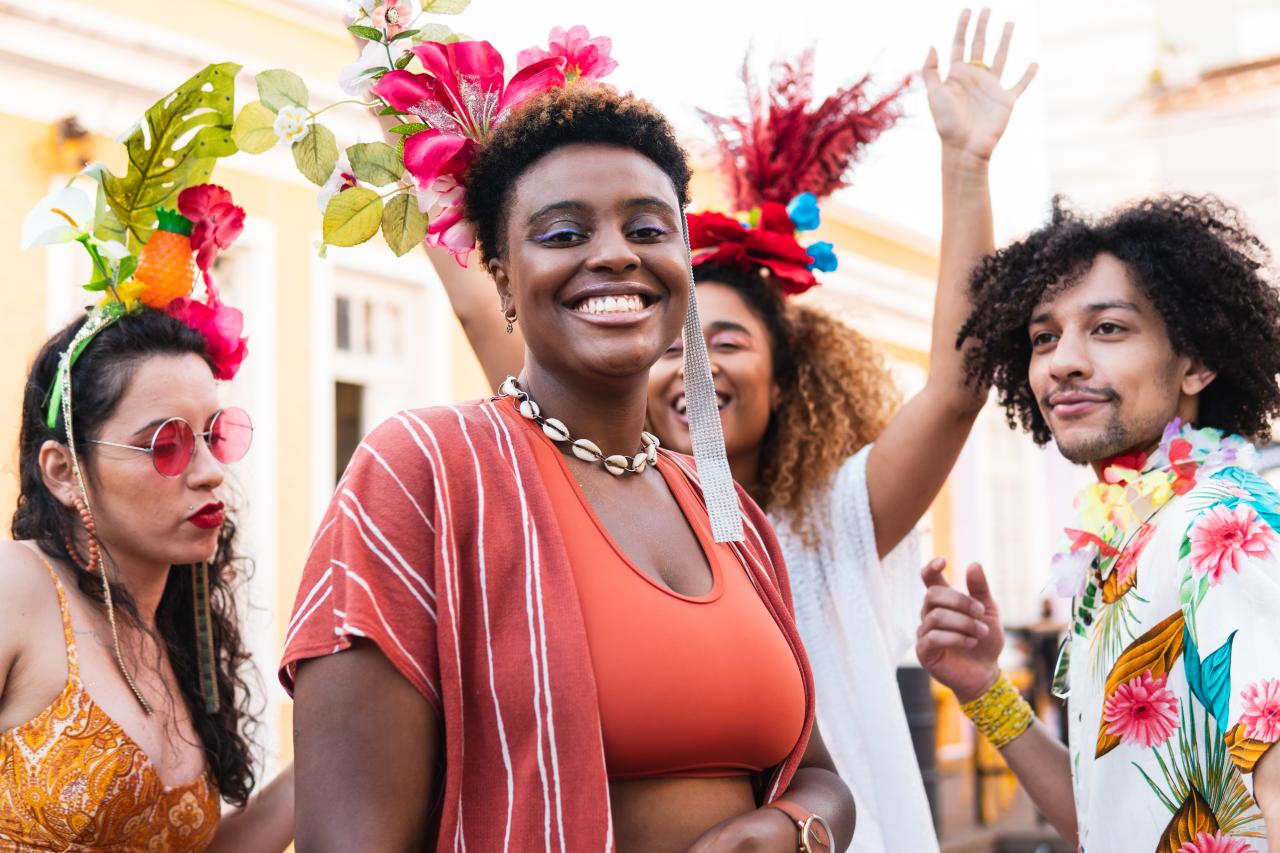 Corpo preparado é o que aguenta a folia, não o que sofre com excesso