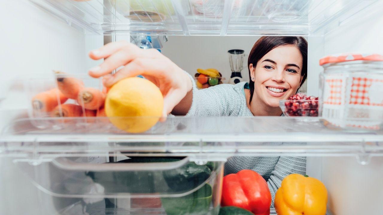 Dormir mal engorda: a relação entre sono e fome