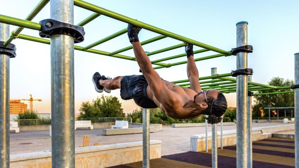 exercício de musculação na barra