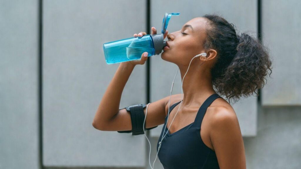 Treino invisível: Como o descanso estratégico dobra seus ganhos