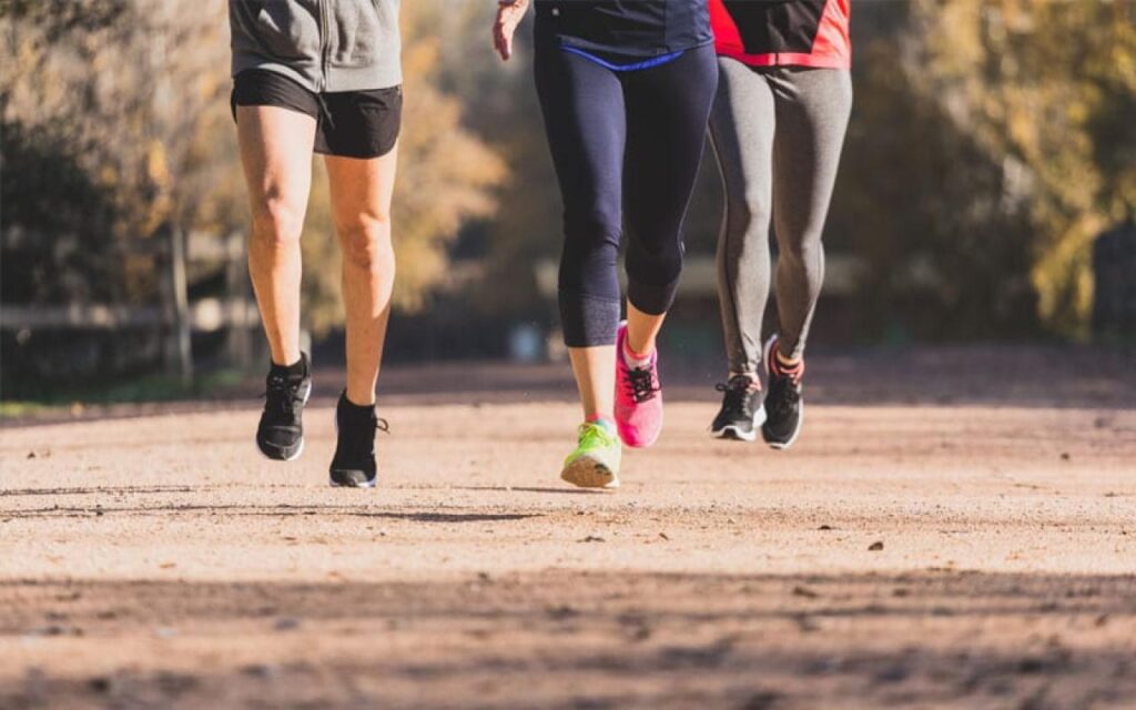 Variar os treinos de corrida ajuda a evoluir no ritmo e manter a motivação