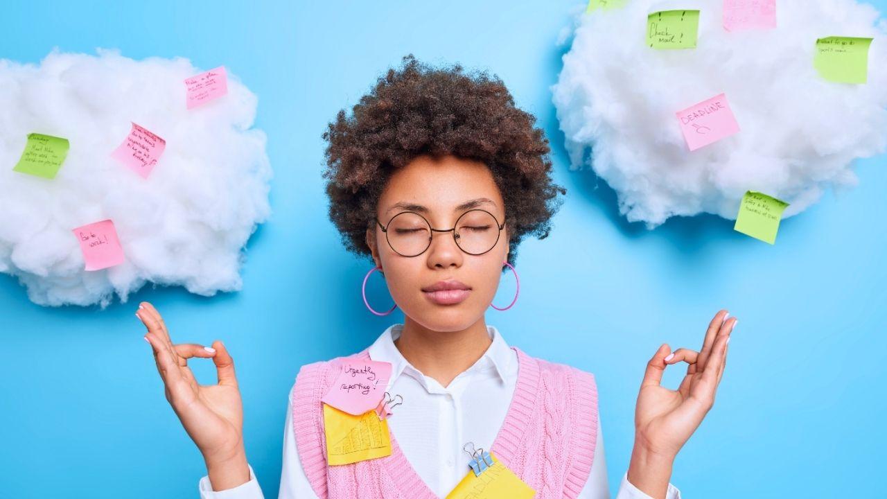 Yoga funcional se torna ferramenta de desempenho no trabalho
