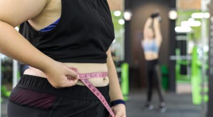 Alimentação equilibrada, sono adequado e exercícios físicos seguem entre os principais aliados para emagrecer com saúde