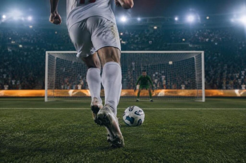 Creatina, whey protein, cafeína e isotônicos fazem parte da estratégia nutricional de muitos jogadores de futebo