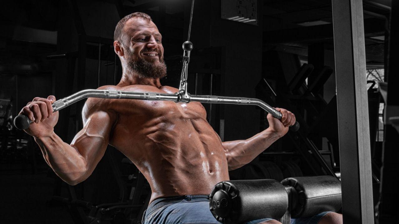 Treinar musculação todos os dias vale a pena? O que dizem os especialistas