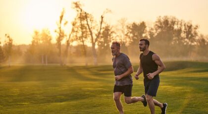 A corrida está entre as atividades físicas mais completas para quem busca saúde e qualidade de vida após os 40 anos