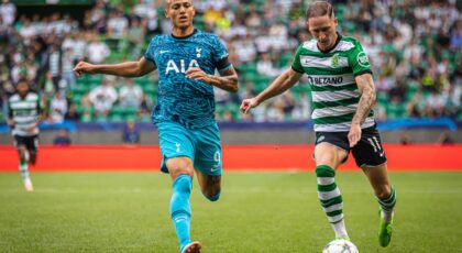 Jogadores de futebol