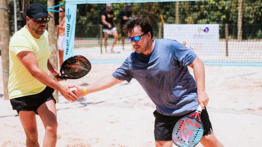 Beach tennis ganha destaque no Mormaii Open, em Brotas