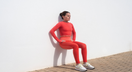 Pilates na parede: como praticar em casa para fortalecer corpo e postura