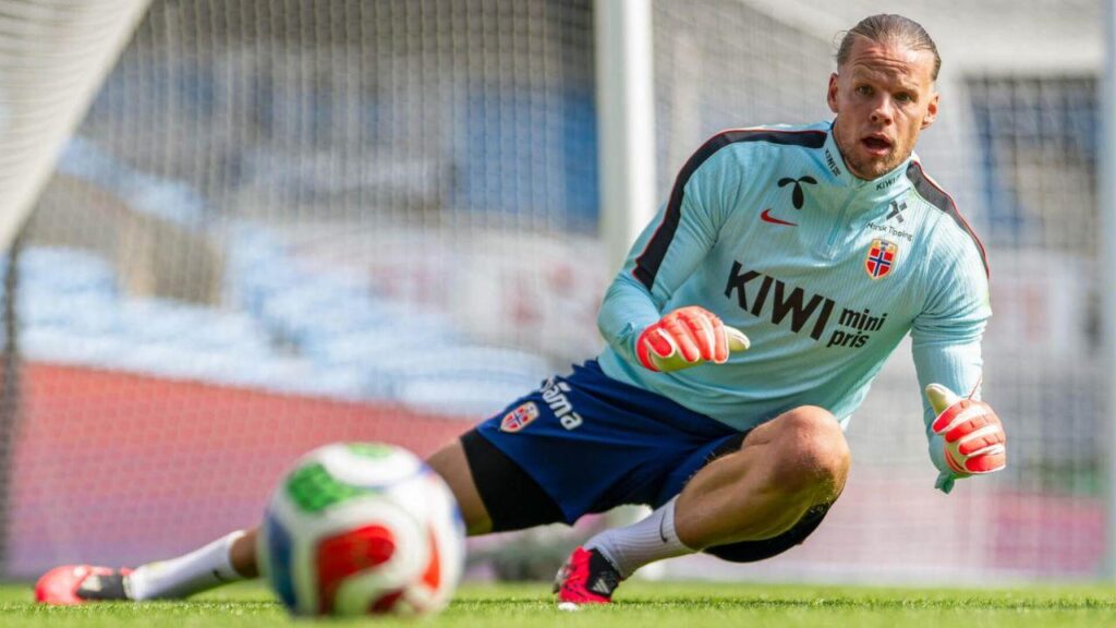 Imagem do goleiro Orjan Nyland
