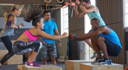 Quer testar sua resistência? O treino Cindy combina três exercícios simples em um desafio de 20 minutos