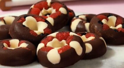 Rosquinha de Frutas Vermelhas