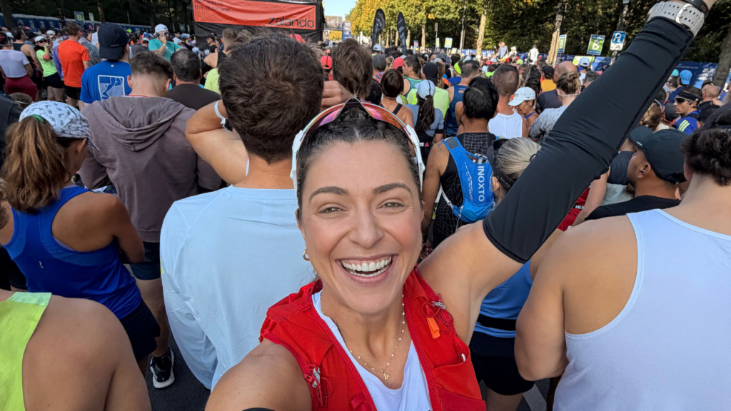 Bruna Ianhez durante a Maratona de Berlim