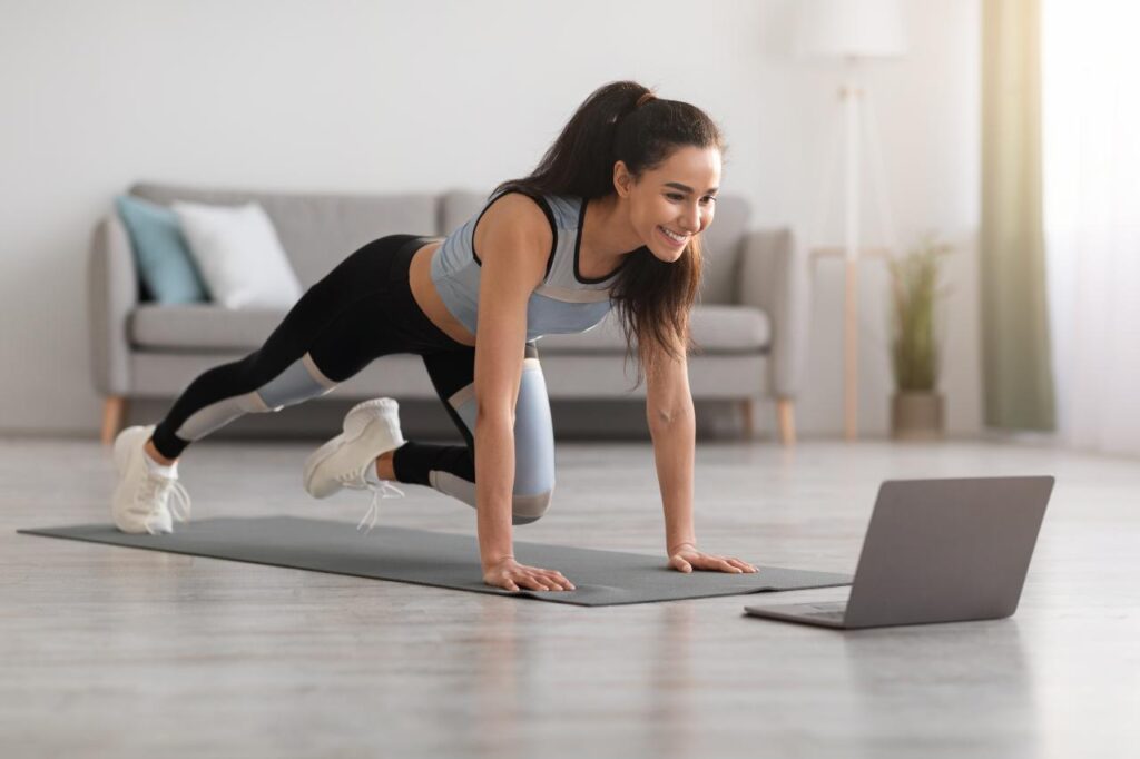 Exercícios de Pilates ajudam a fortalecer a musculatura dos glúteos