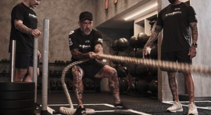 Imagem de Henrique Fogaça treinando