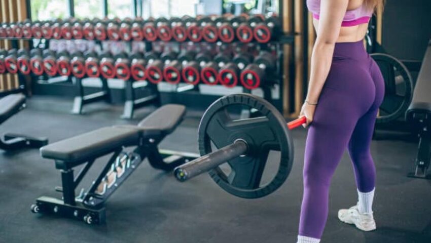 O treino pode desenvolver a musculatura, mas não muda todas as características dos glúteos